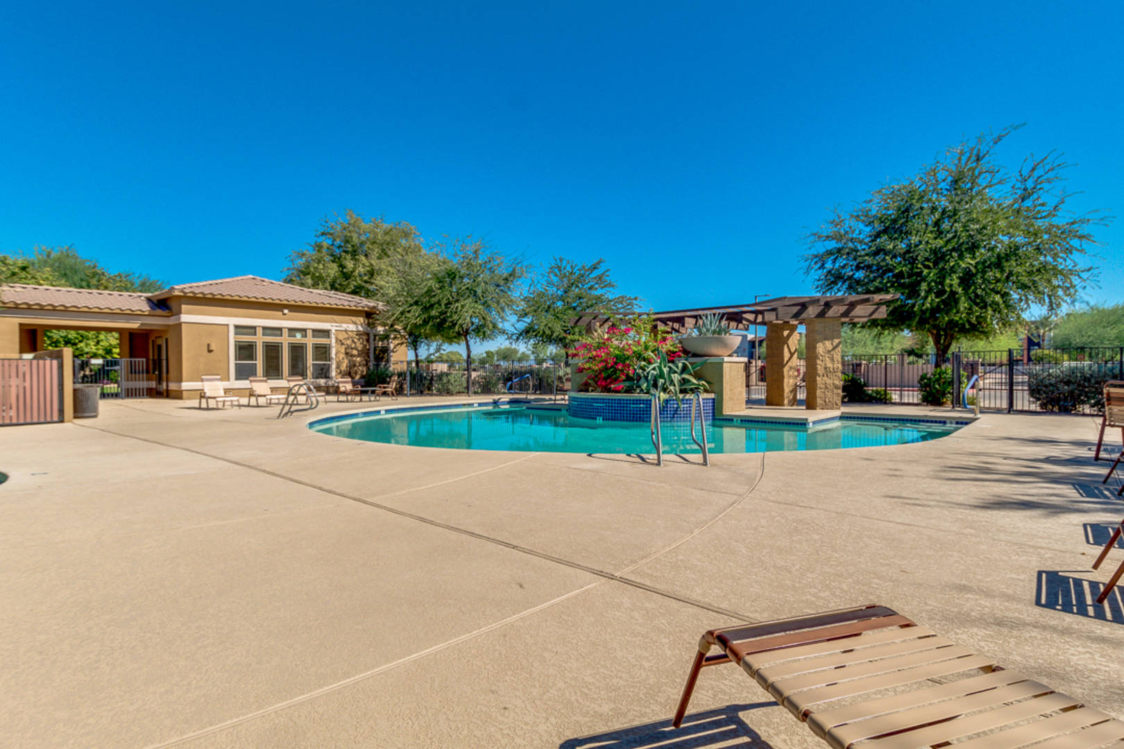 15240 N 142nd Ave Unit 1095  Surprise, AZ 85379