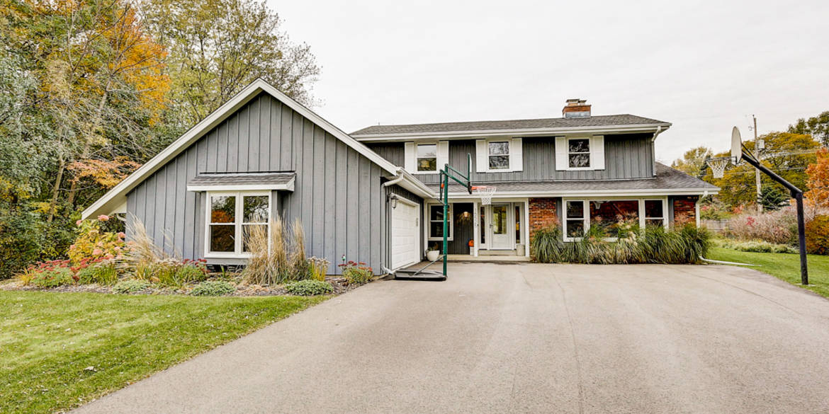 Brivity 15525 Apple Valley Ct Brookfield, WI 53005