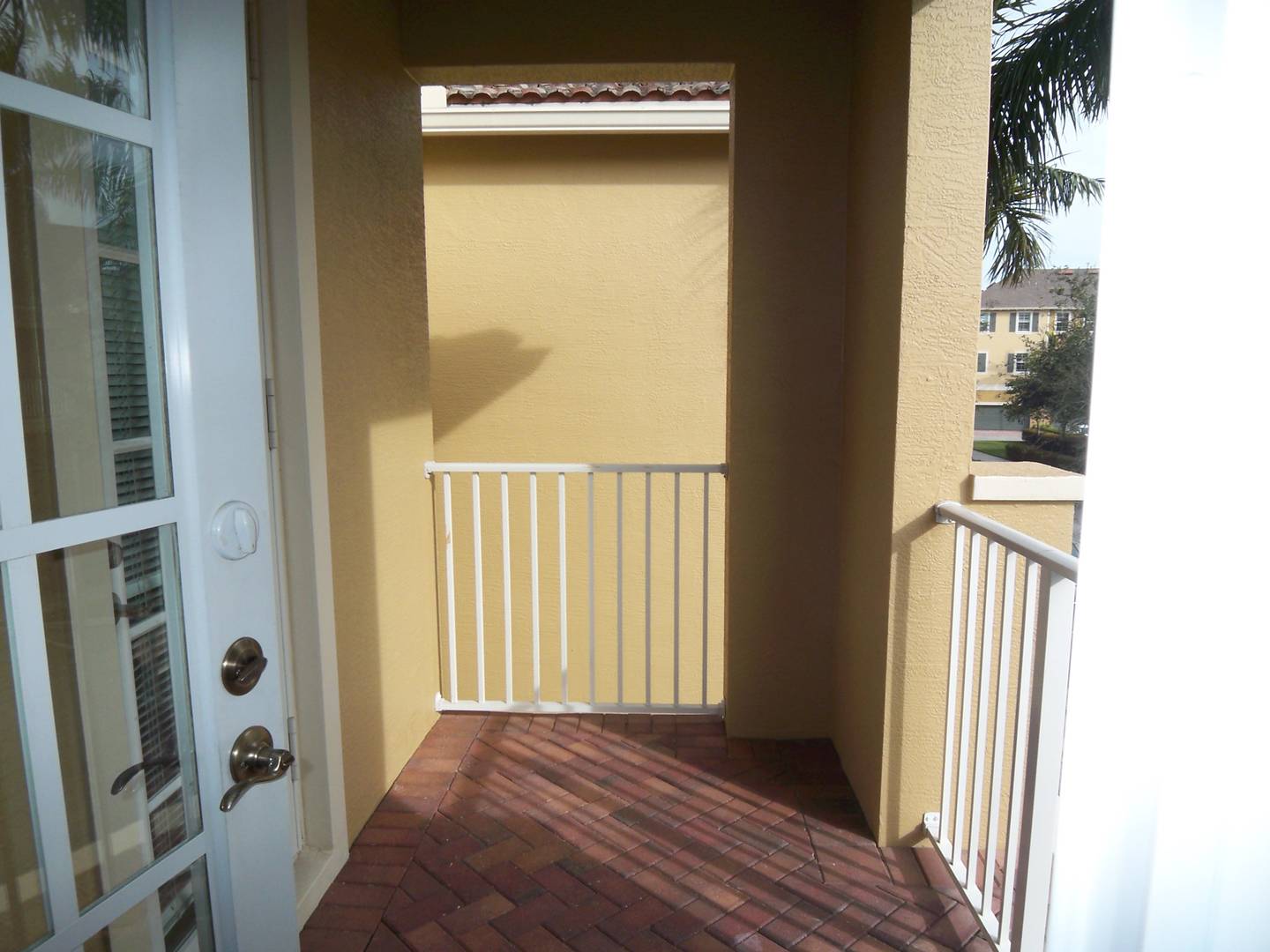 Brivity 121 Seagrape Dr. 204 Jupiter, FL 33458 Virtual Tour