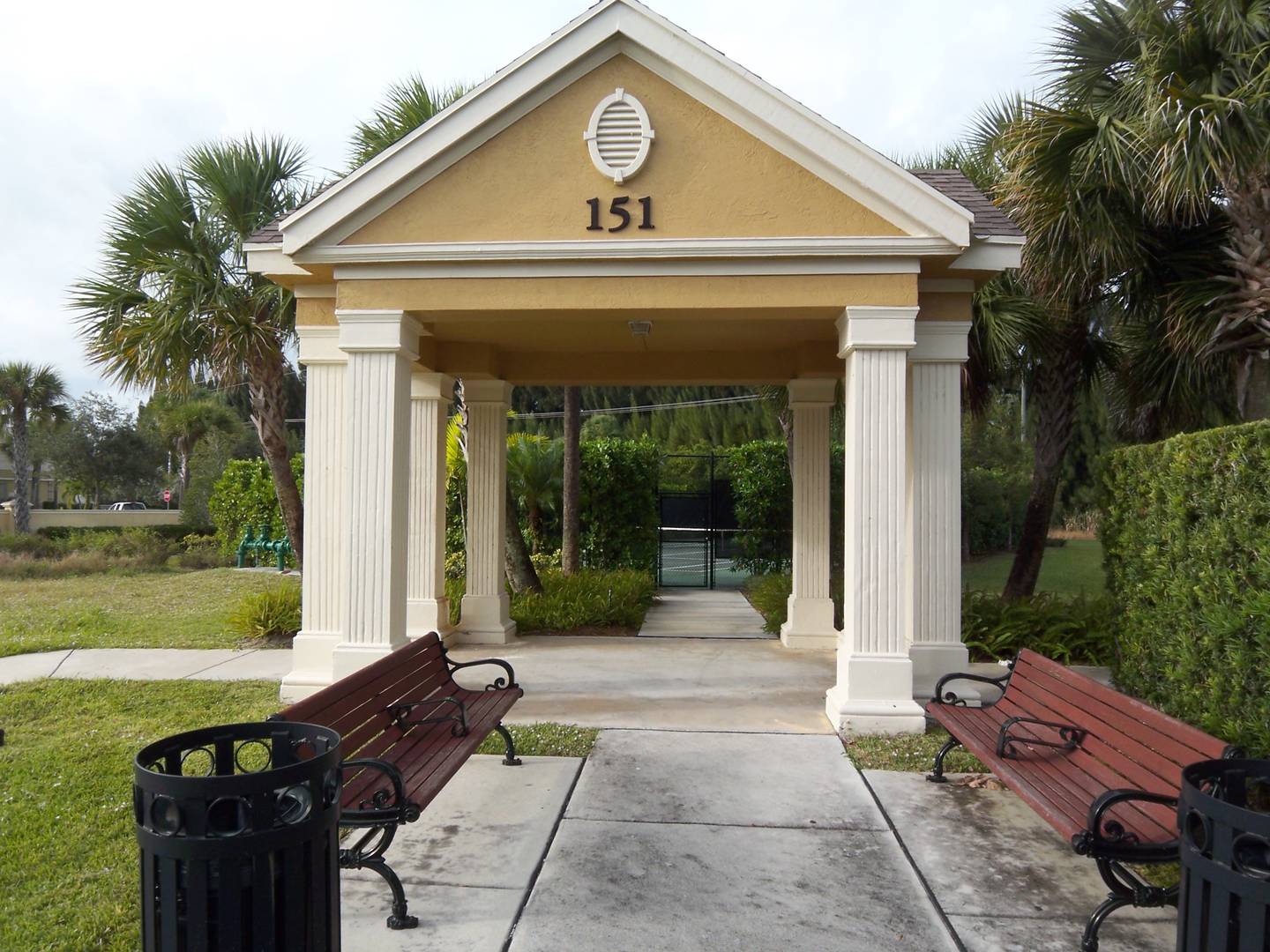 Brivity 121 Seagrape Dr. 204 Jupiter, FL 33458 Virtual Tour