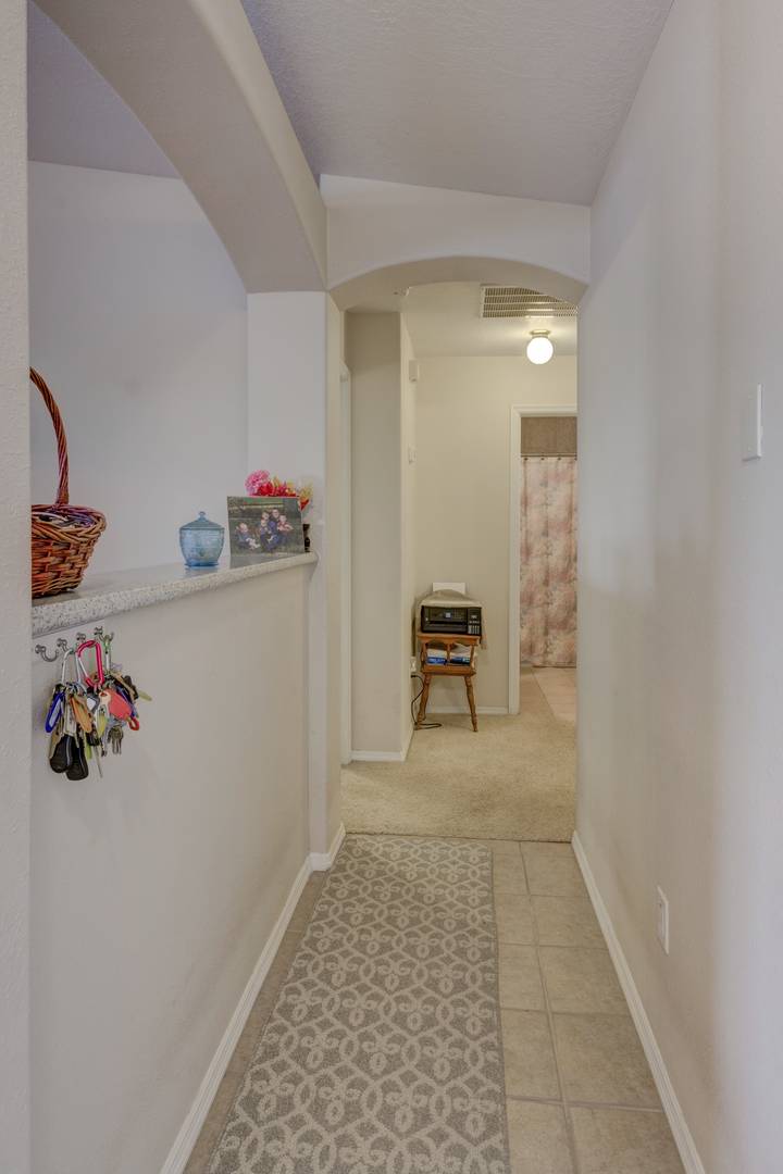 Sellers - 5 Acts Place Los Lunas, NM 87031