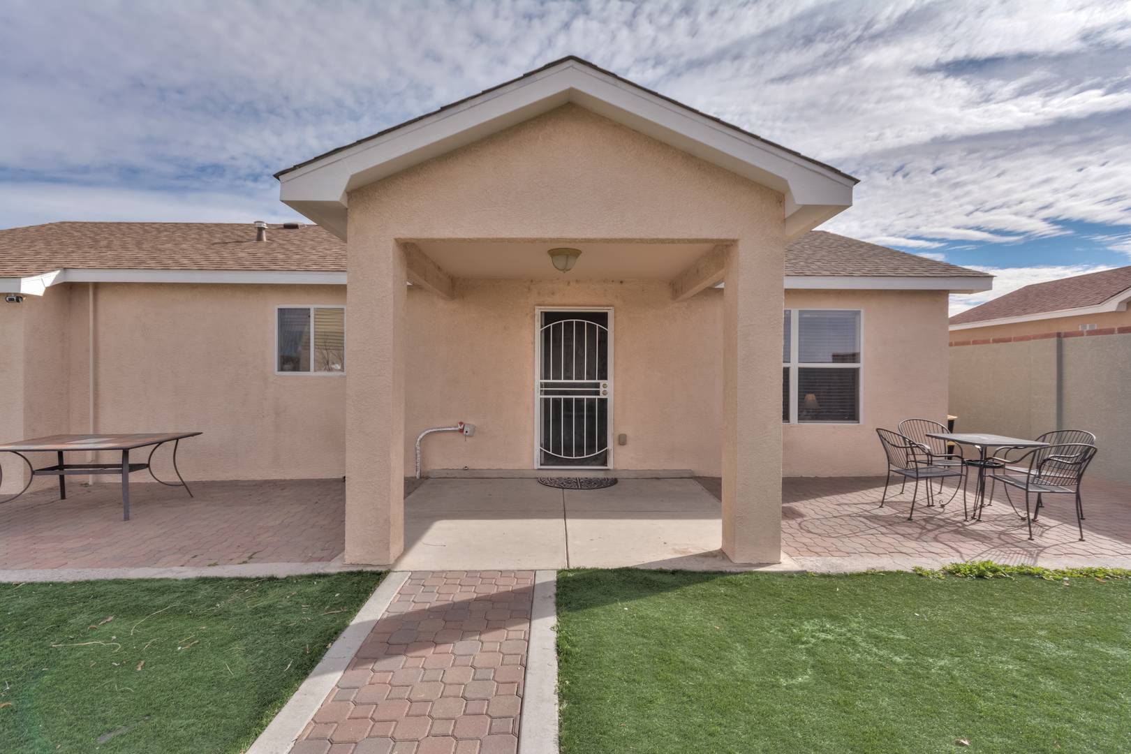 Sellers - 5 Acts Place Los Lunas, NM 87031