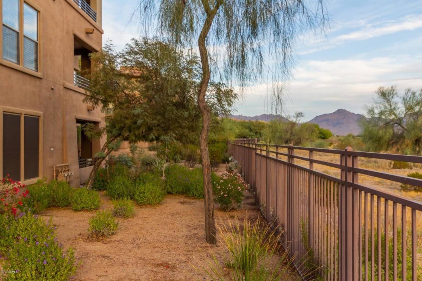 19777 N 76th St Scottsdale, AZ 85255