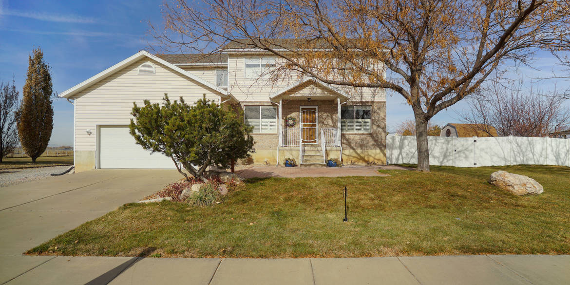 Brivity 3604 W 2000 N Clearfield, UT 84015