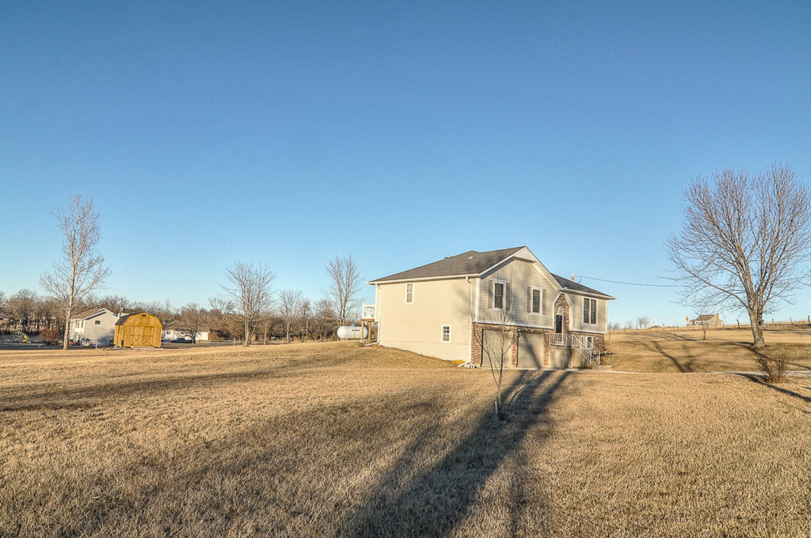 Brivity 12800 E 261st Street Peculiar, MO 64078 Virtual Tour