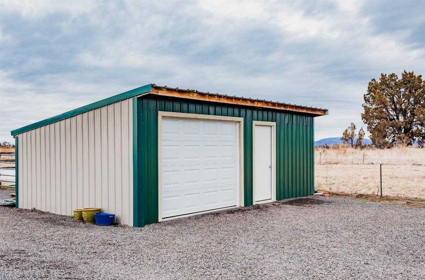 10525 SW Fleming Road Powell Butte, OR 97753