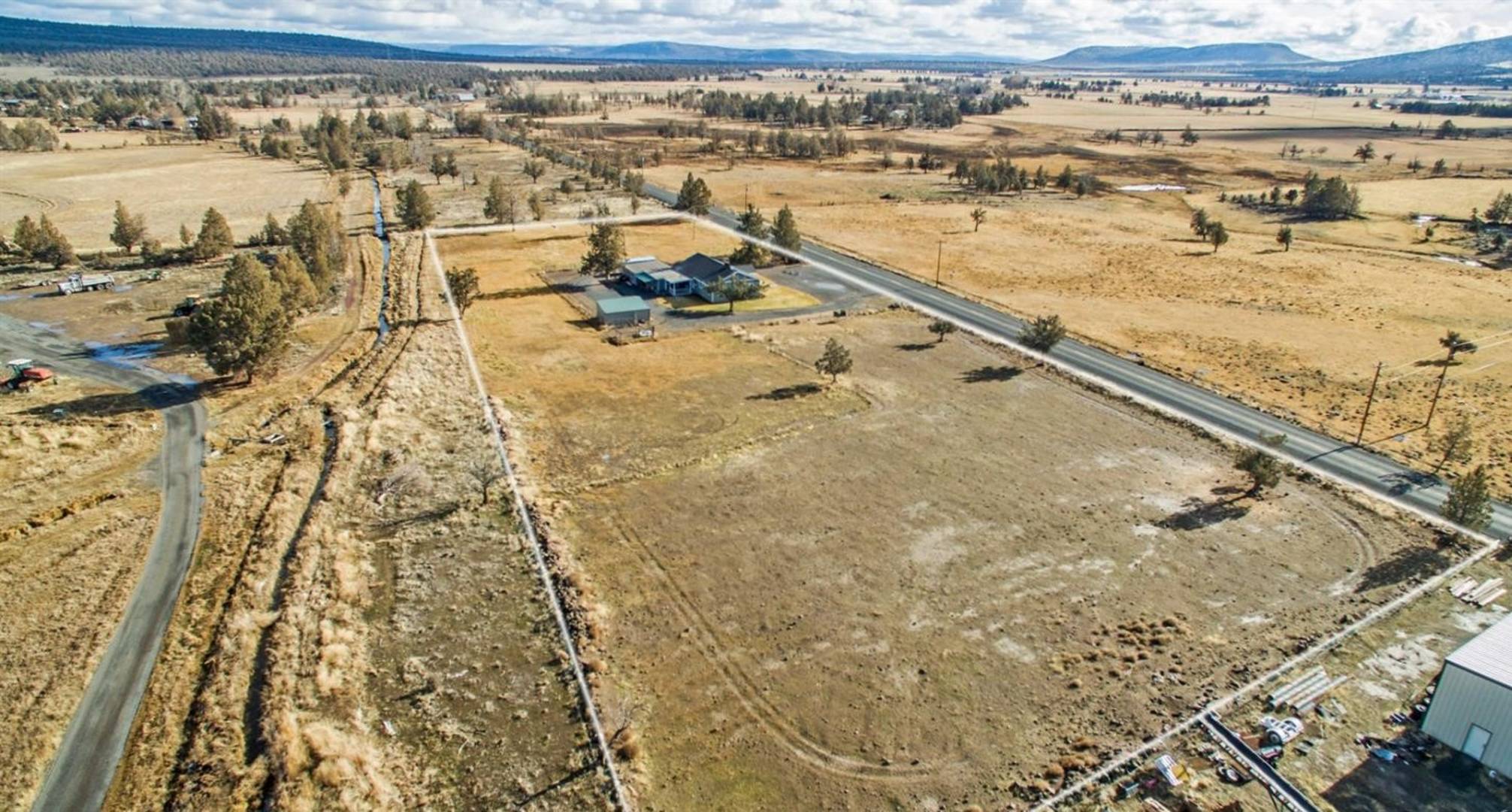 10525 SW Fleming Road Powell Butte, OR 97753