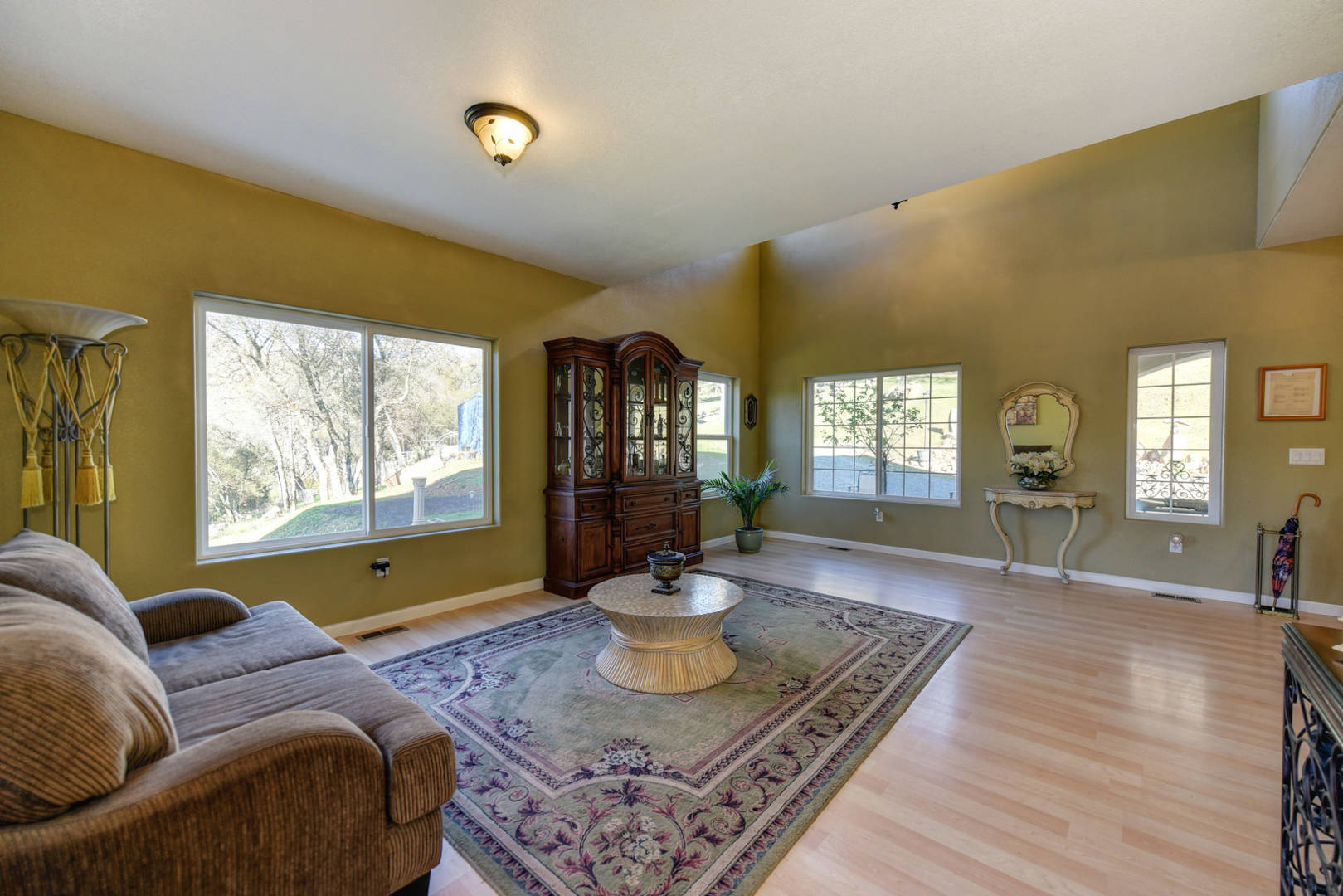 23392 Meyer Ravine Rd Grass Valley, CA 95949