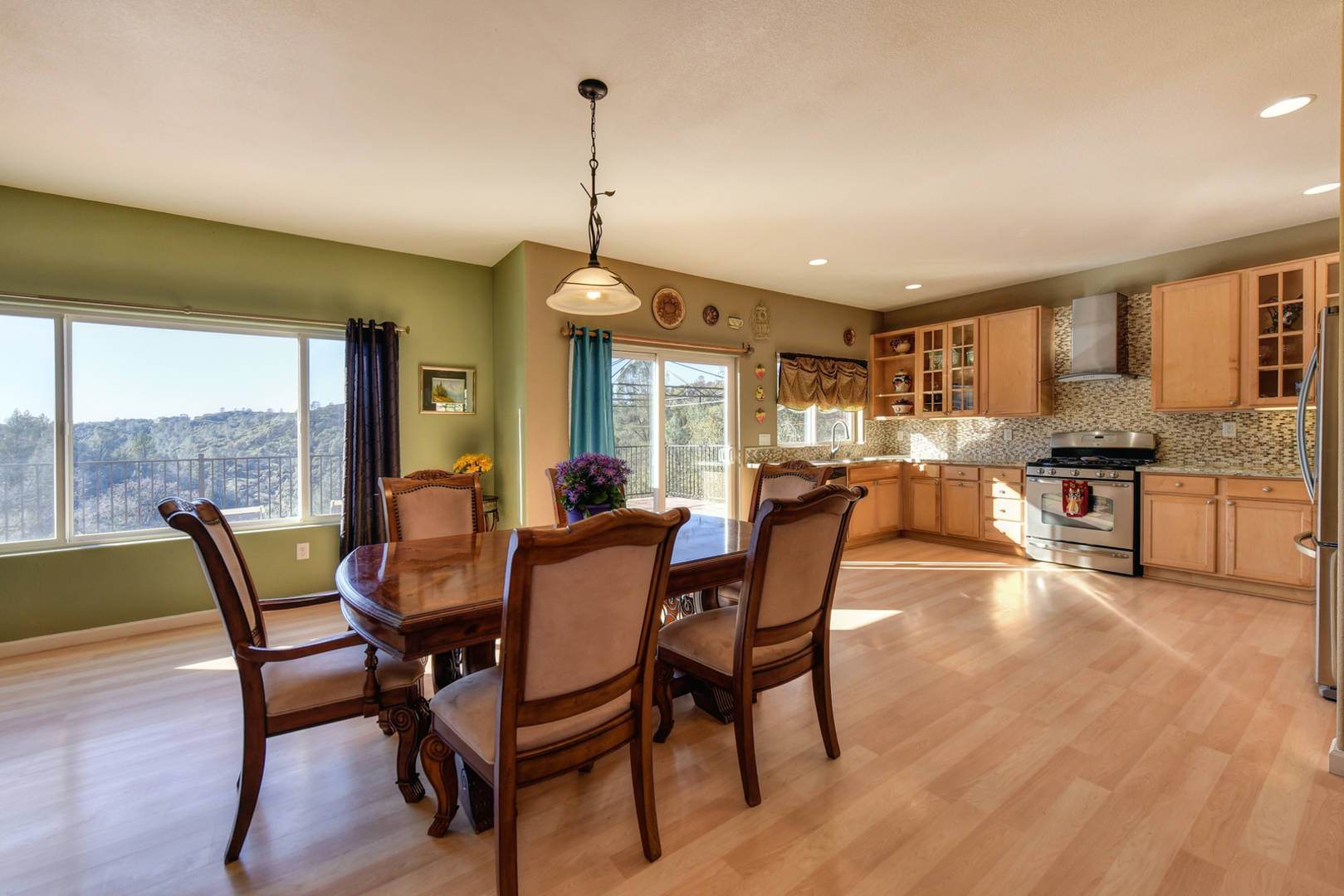23392 Meyer Ravine Rd Grass Valley, CA 95949