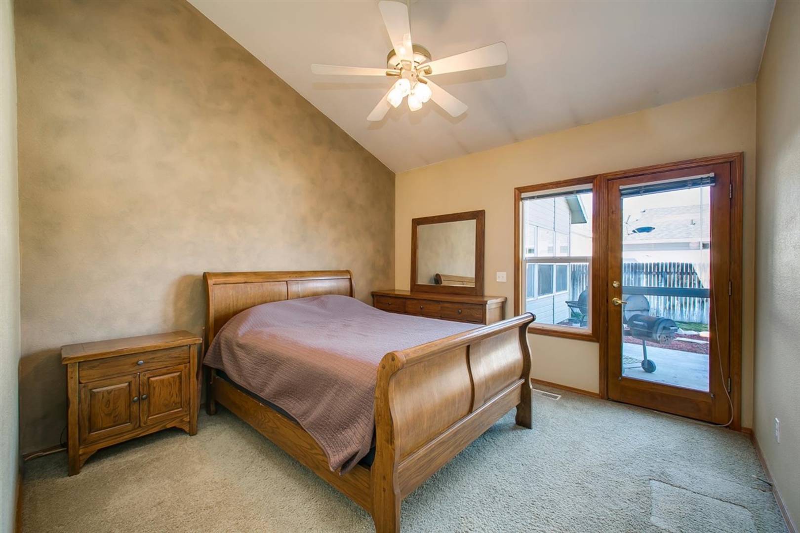 6948 N Roe Ave Boise, ID 83714