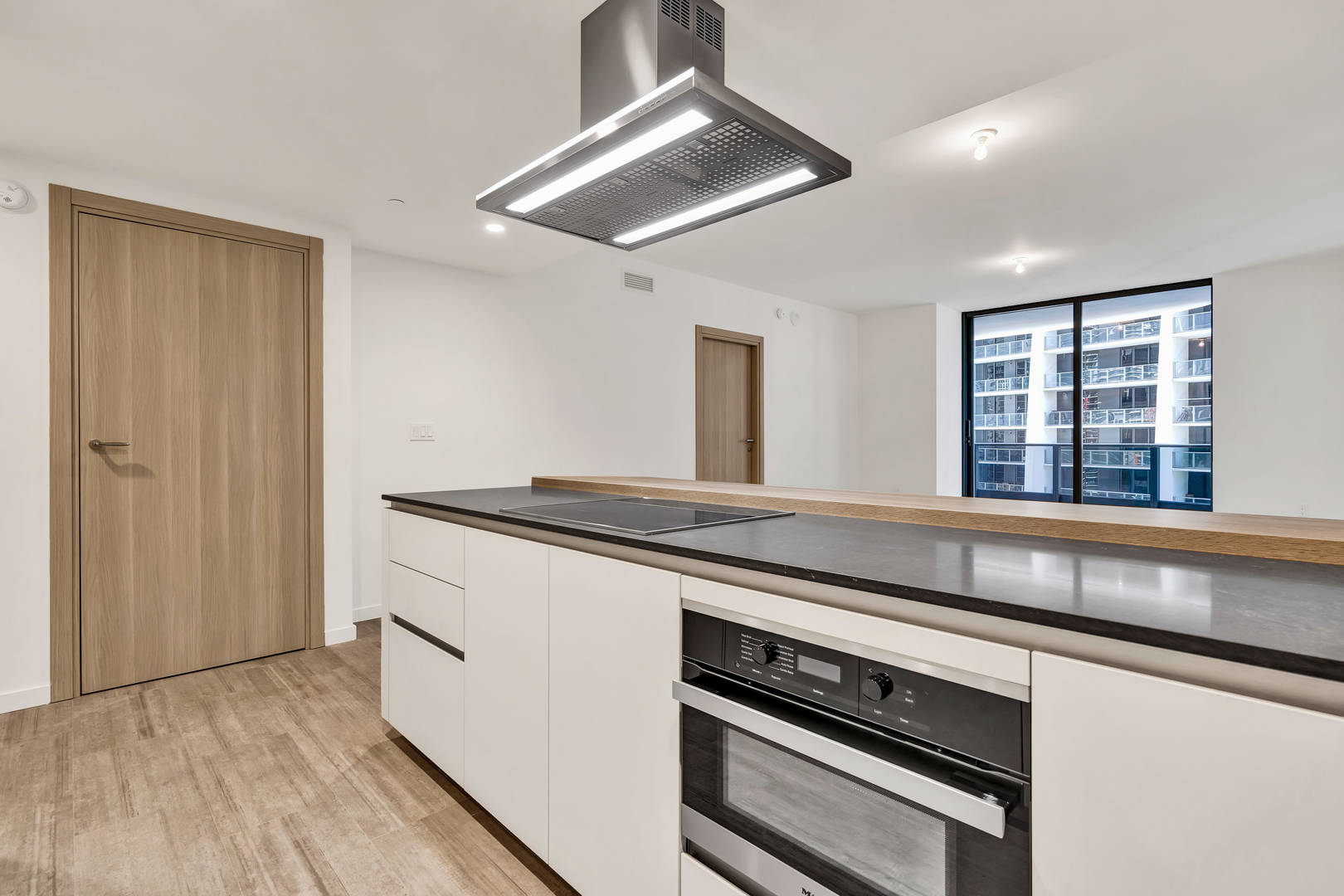 1000 Brickell Plaza Unit 2405 Miami, FL 33131