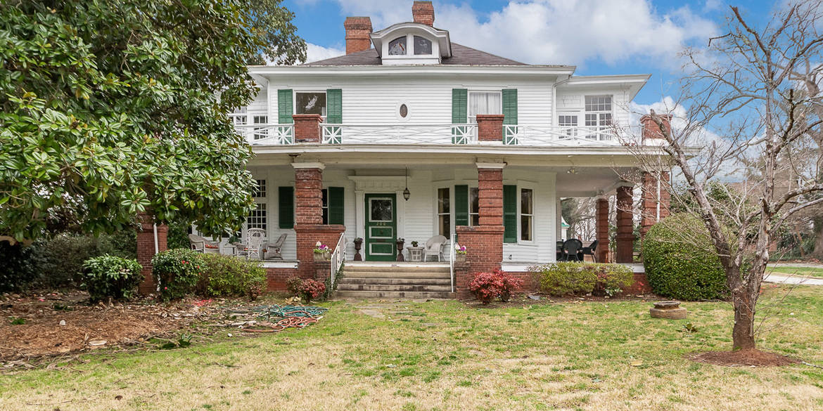 Brivity 200 W Hampton Ave. Spartanburg, SC 29306