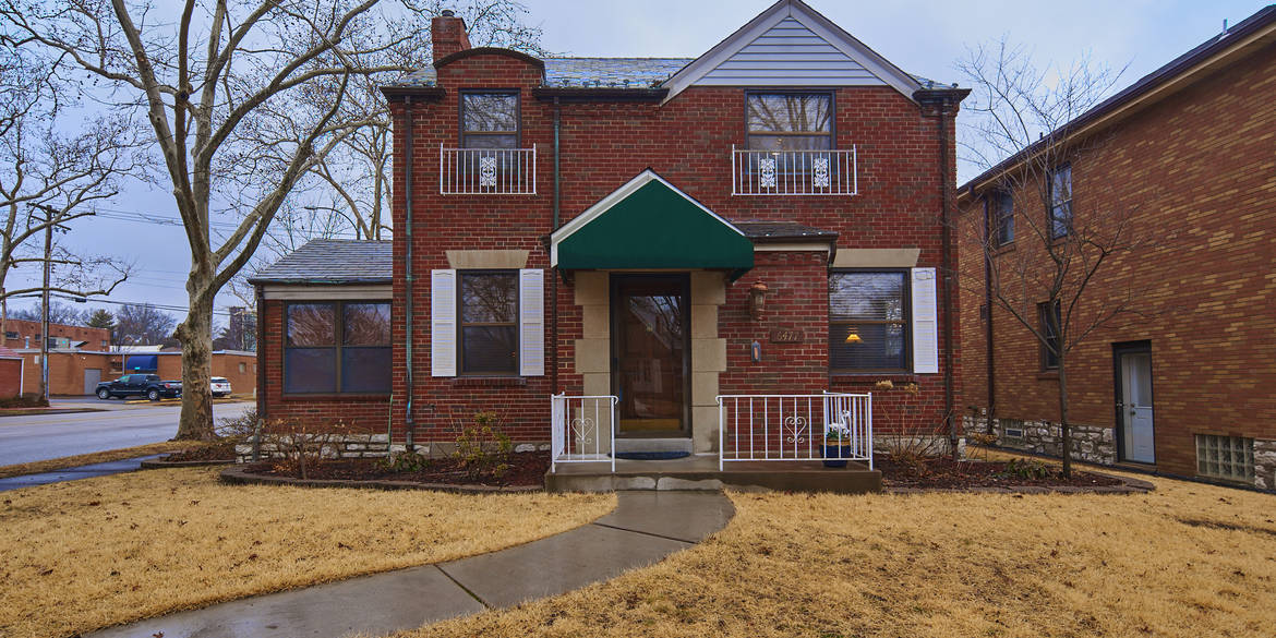 Brivity 6477 Devonshire Saint Louis, MO 63109