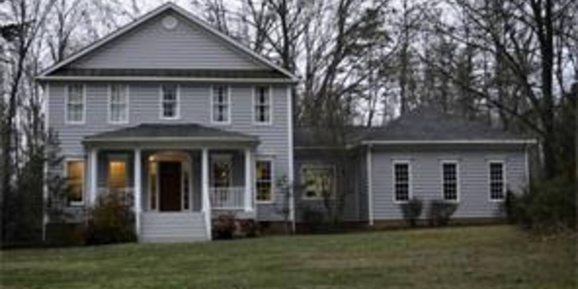 Brivity 2928 Stone Creek Drive Sandy Hook, VA 23153