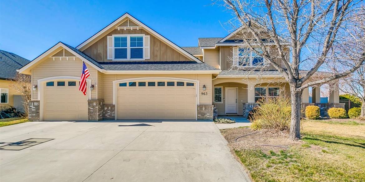 Brivity 963 N Cottage Cove Way Star, ID 83669