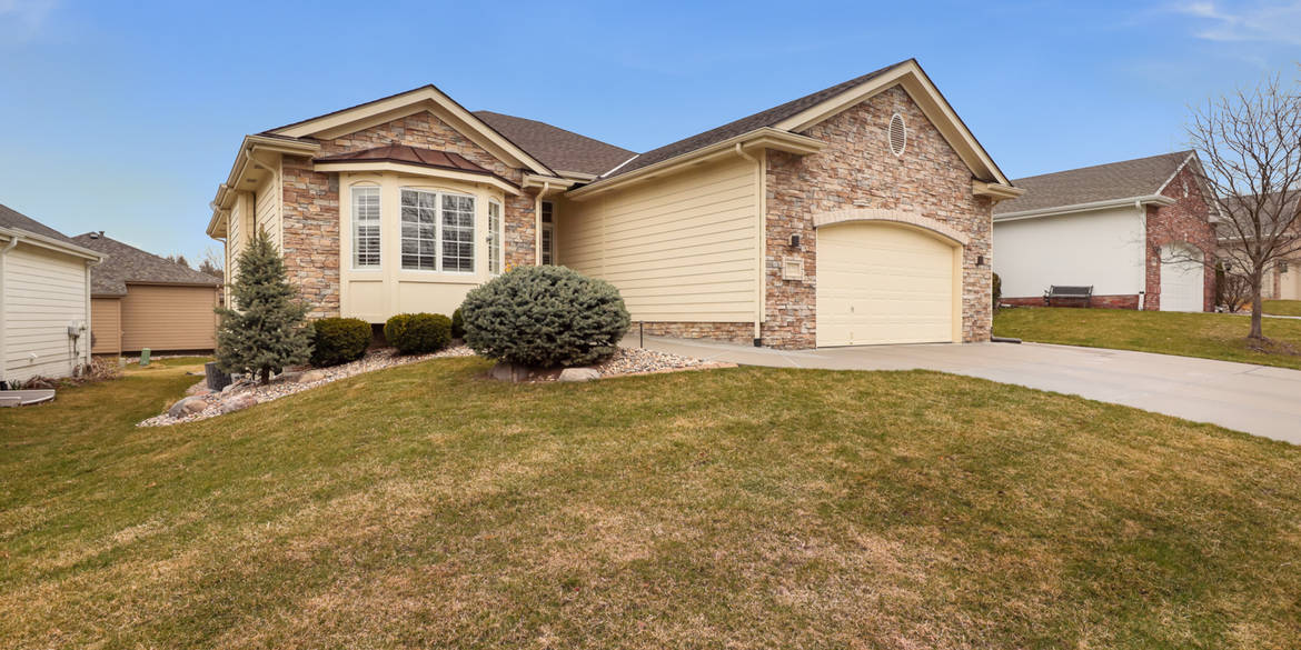 Brivity 17764 Amy Circle Omaha, NE 68135