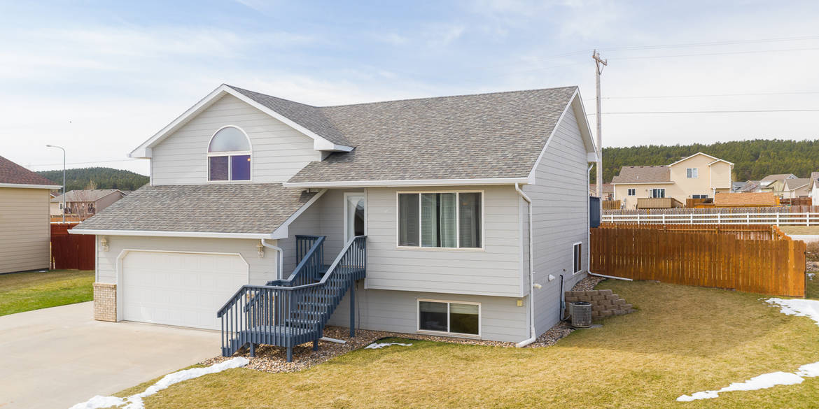 Brivity 7315 Brighton St. Summerset, SD 57718
