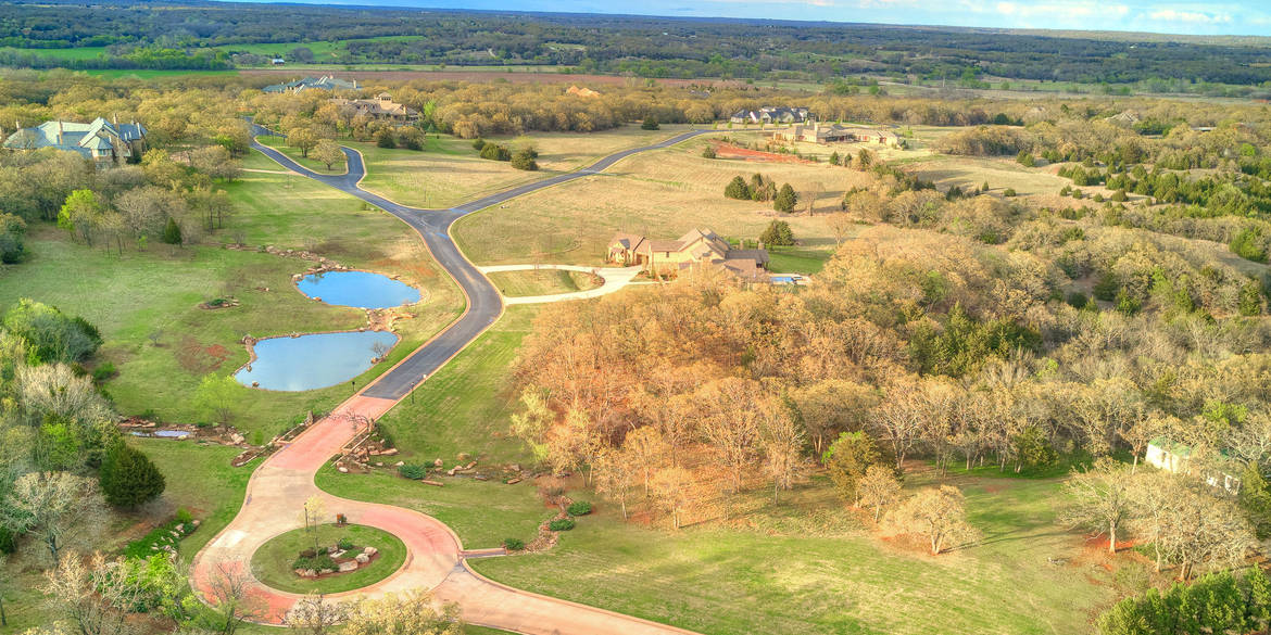 Brivity 26 N Sugar Hill Dr Arcadia, OK 73007