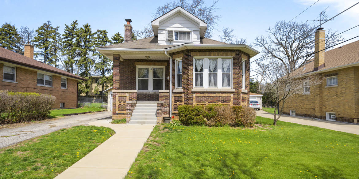 Brivity 134 W Division St , Villa Park, IL Villa Park, IL 60181