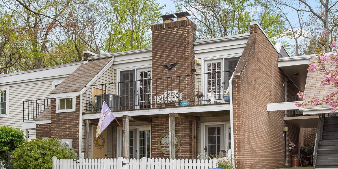 Brivity 1534 Cross Keys Ct Richmond, VA 23228