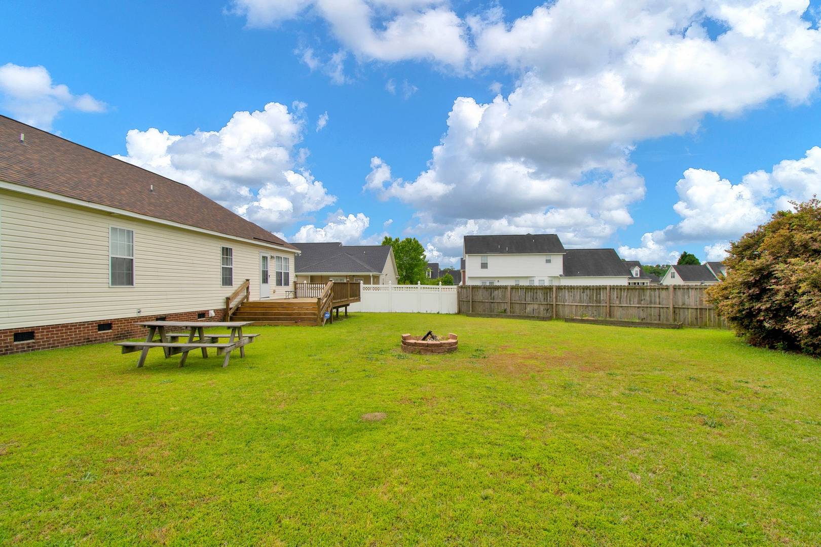 1318 Aztek Place Fayetteville, NC 28314
