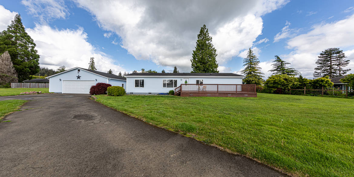 Brivity 420 Donna Lane Aberdeen, WA 98520