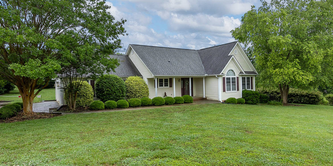 Brivity 220 Sharon Drive Greer, SC 29651