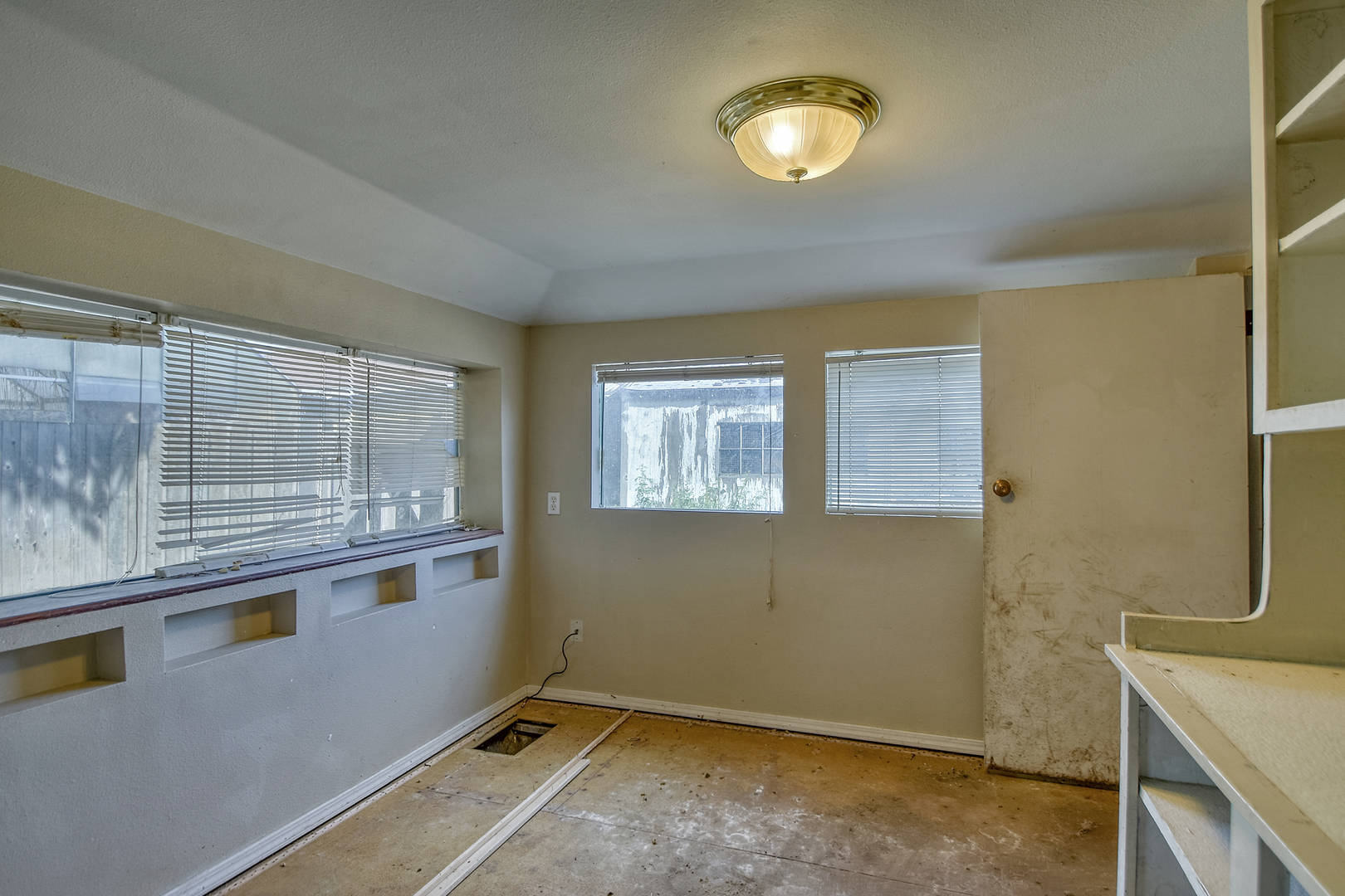 707 E Kiernan Ave Spokane, WA 99207