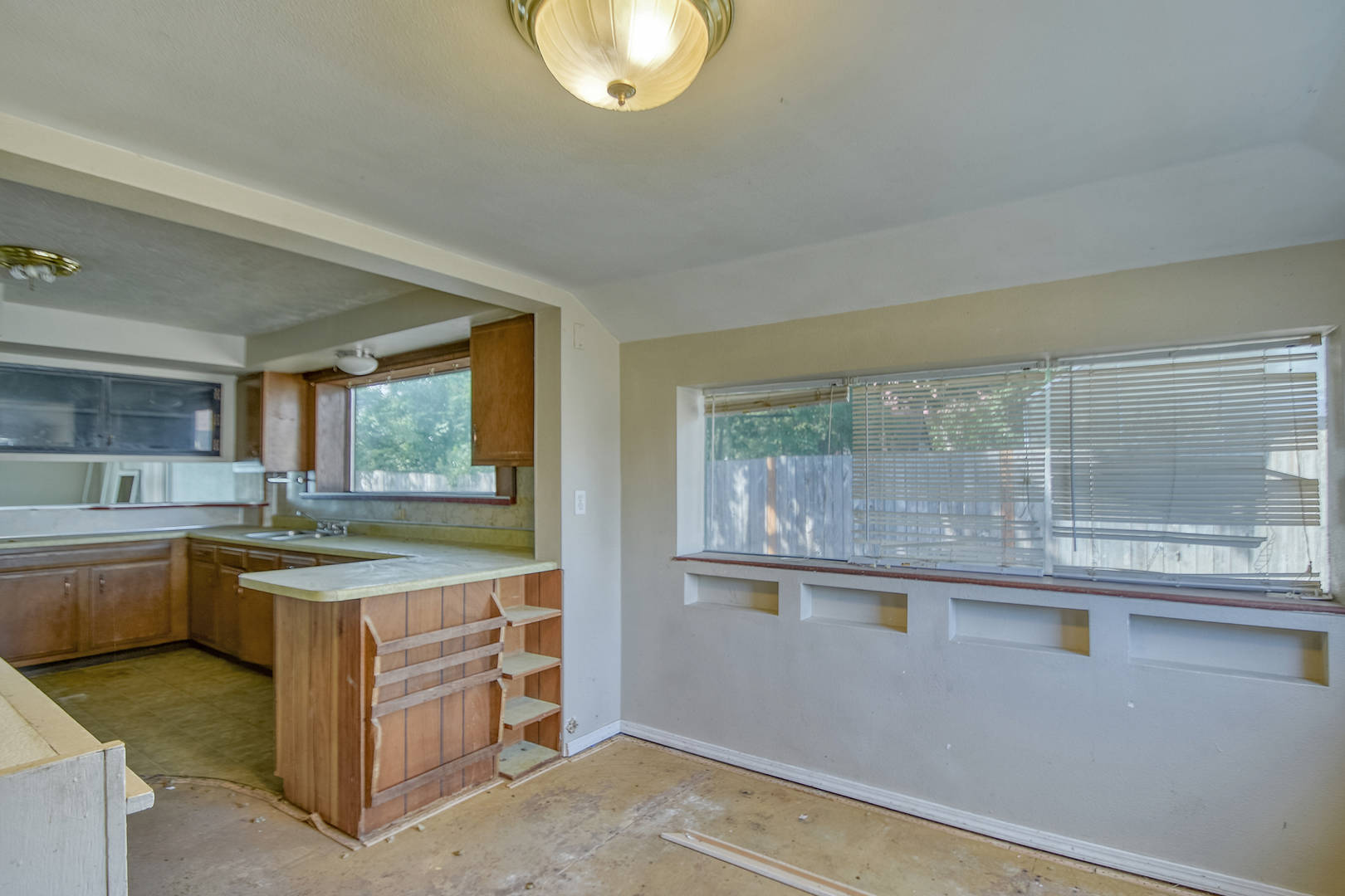 707 E Kiernan Ave Spokane, WA 99207