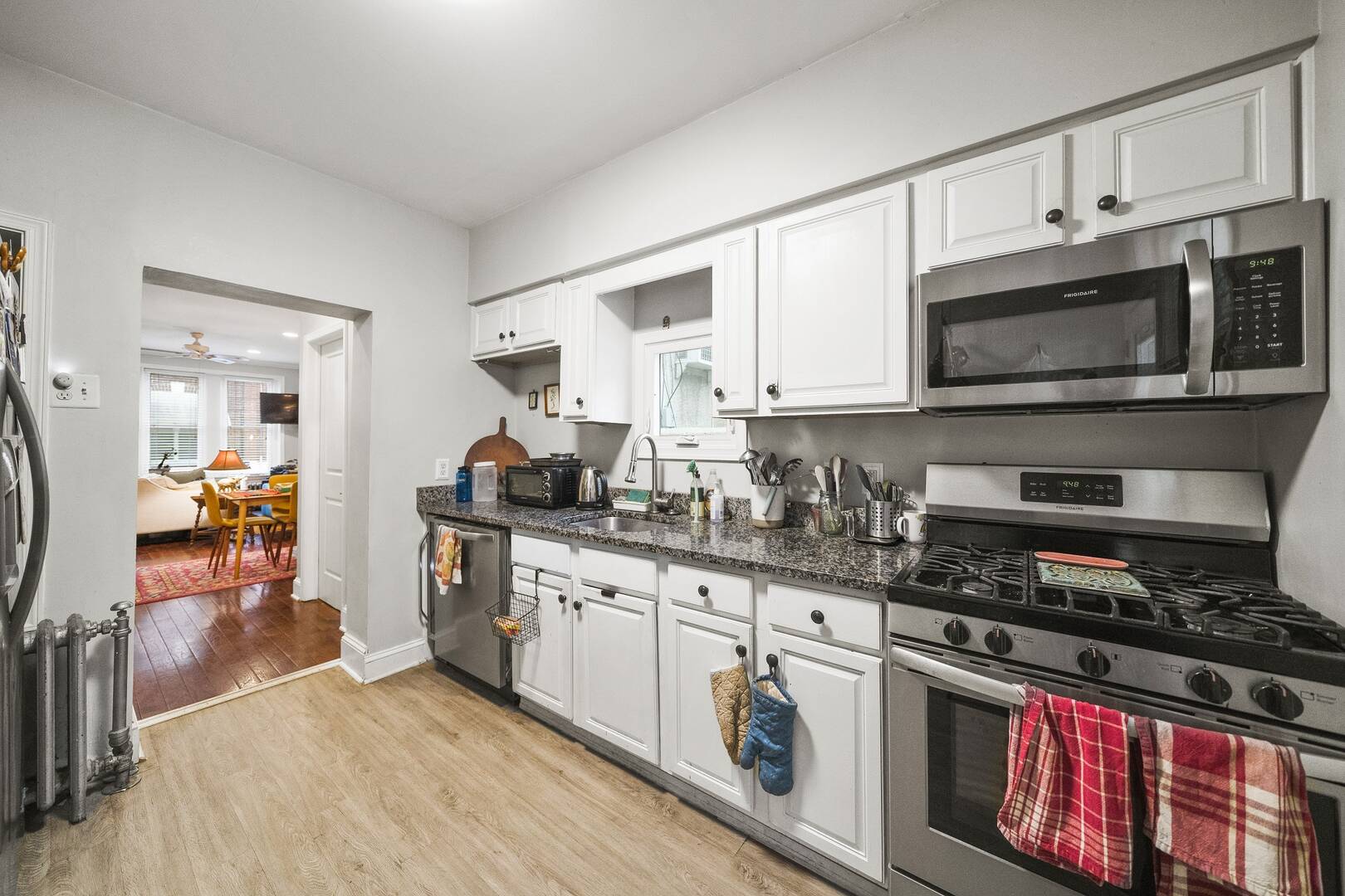 2314 S Warnock Street Philadelphia, PA 19148