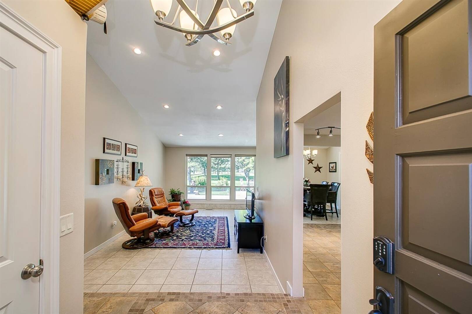 6977 W Amity Rd Boise, ID 83709