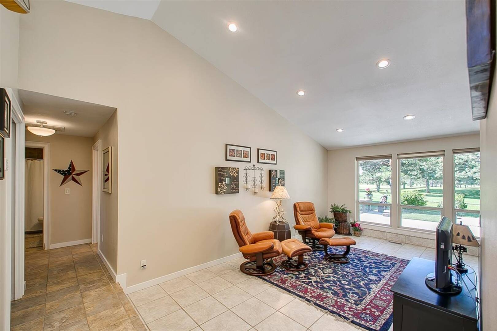 6977 W Amity Rd Boise, ID 83709