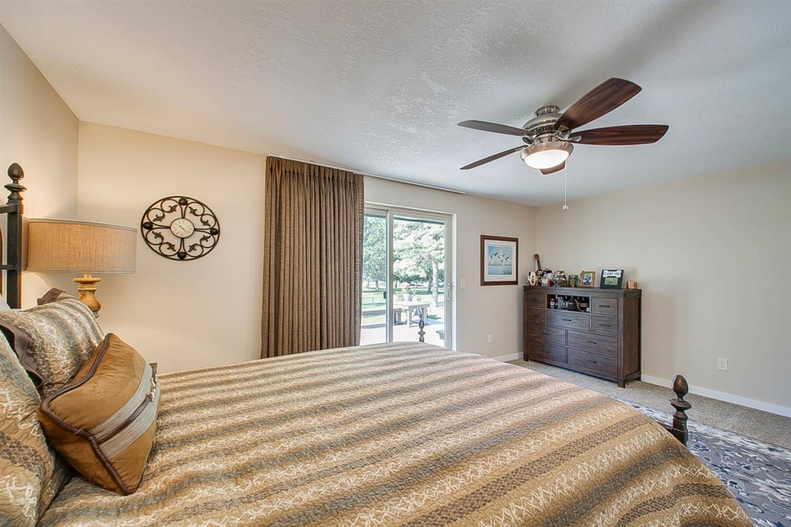 6977 W Amity Rd Boise, ID 83709