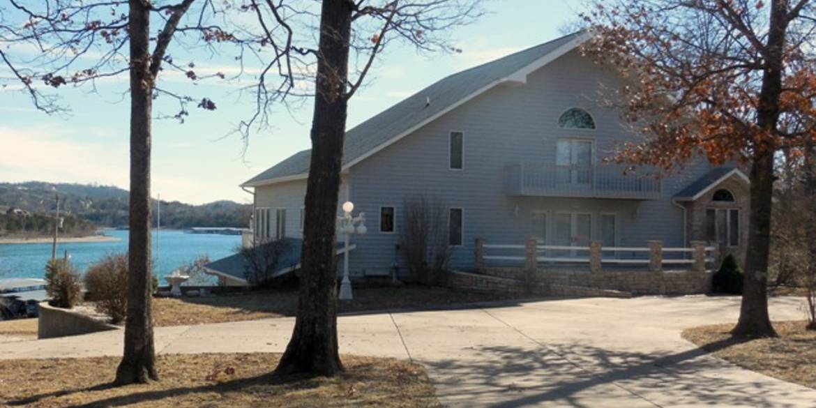 Brivity 3114 Pioneer Point Galena, MO 65656