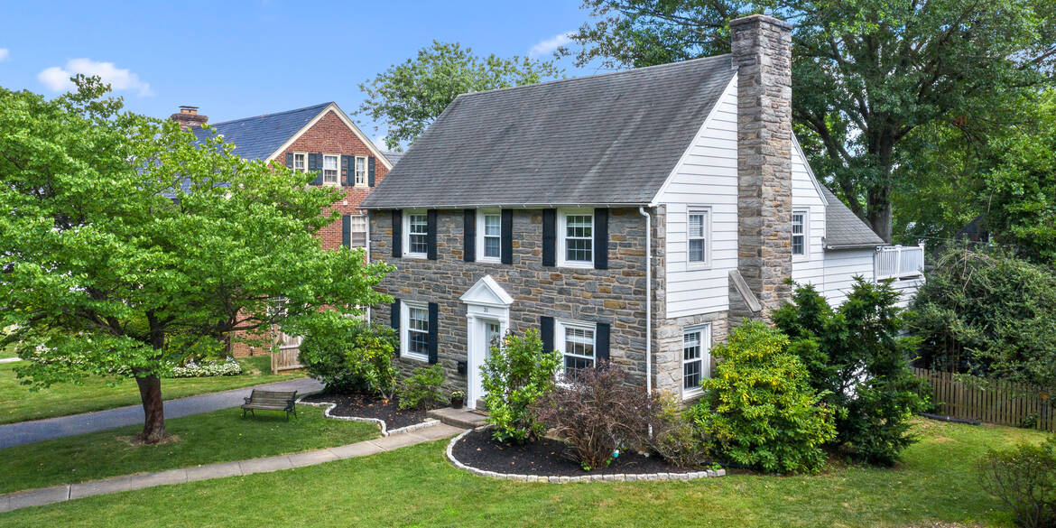 Brivity 31 WHITEMARSH RD Ardmore, PA 19003