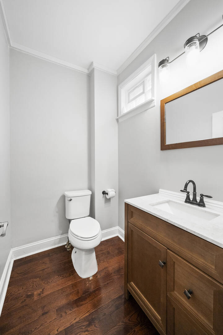 2314 S Warnock Street Philadelphia, PA 19148