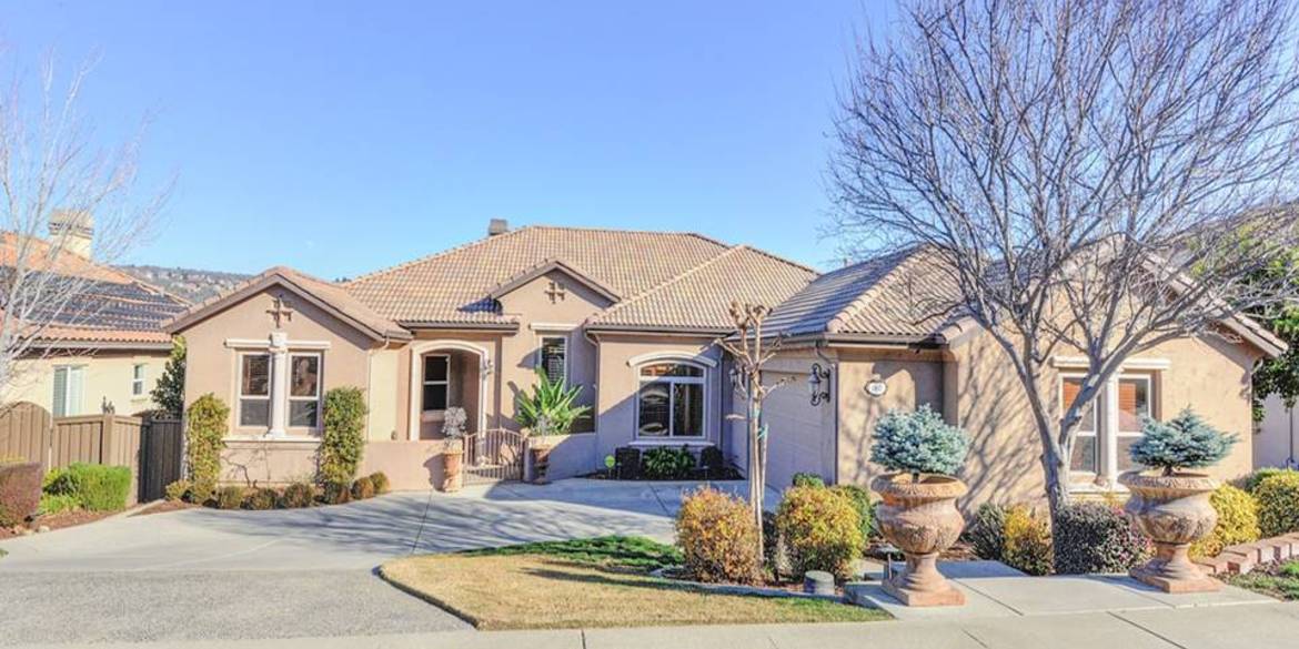 Brivity 668 Misty Ridge Folsom, CA 95630