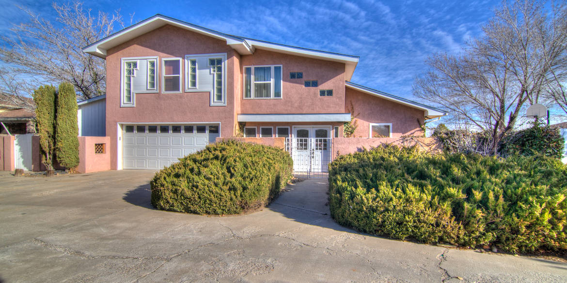 Brivity 5009 Justin Drive NW Albuquerque, NM 87114