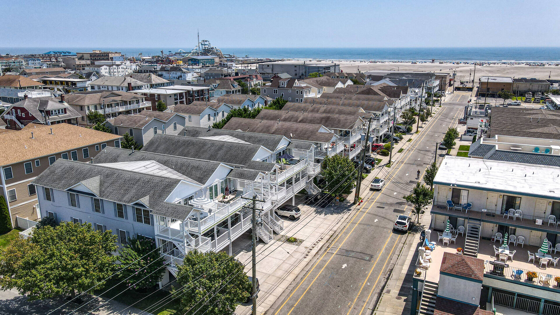 Brivity 301 E Pine Ave 1A Wildwood, NJ 08260 Virtual Tour