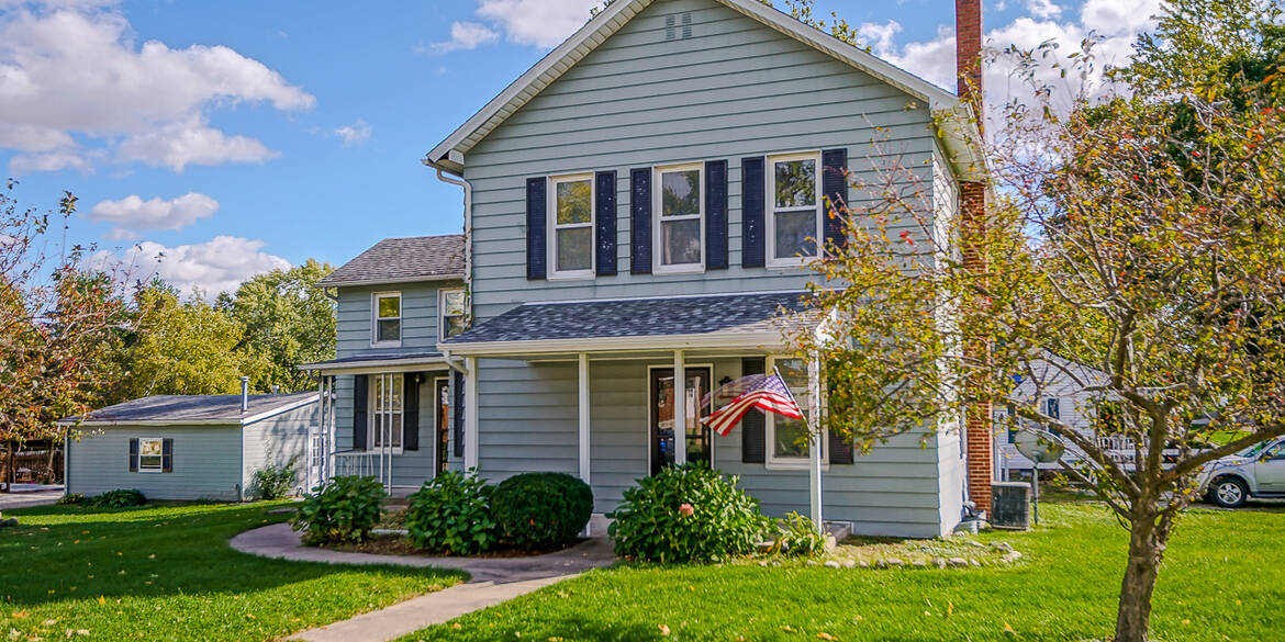 Brivity 502 E Chatham St Metamora, IL 61548