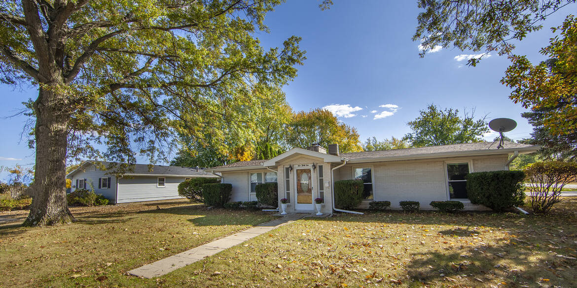 Brivity 531 W Plum Street Anderson, IN 46017