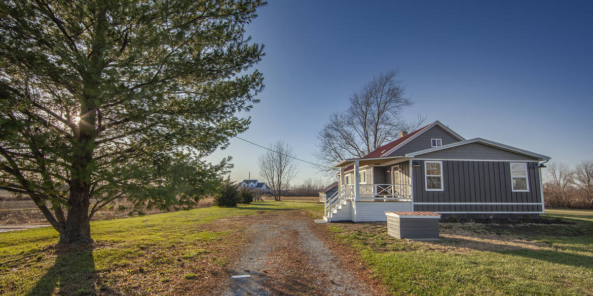 Brivity 9785 N. 200 West Alexandria, IN 46001