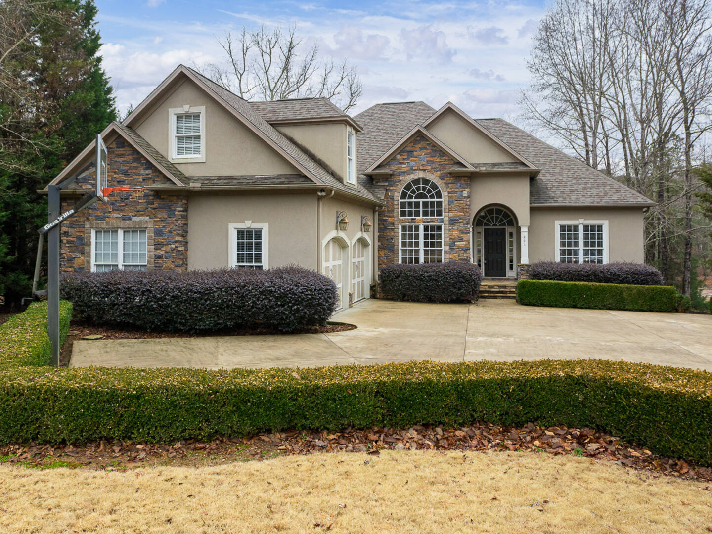 201 Horseshoe Lake Drive Spartanburg, SC 29306