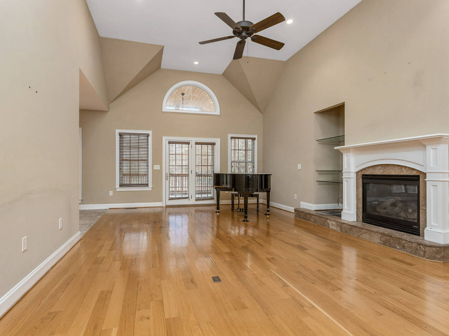 201 Horseshoe Lake Drive Spartanburg, SC 29306