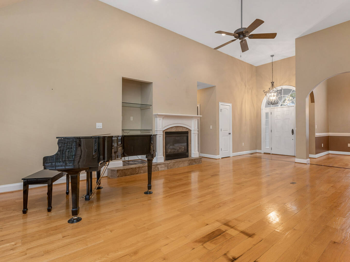 201 Horseshoe Lake Drive Spartanburg, SC 29306