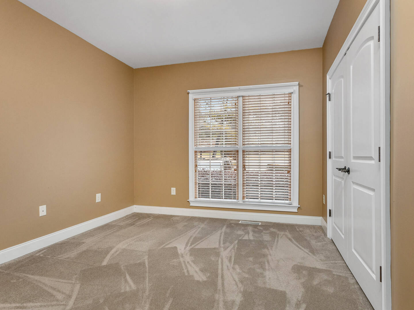 201 Horseshoe Lake Drive Spartanburg, SC 29306