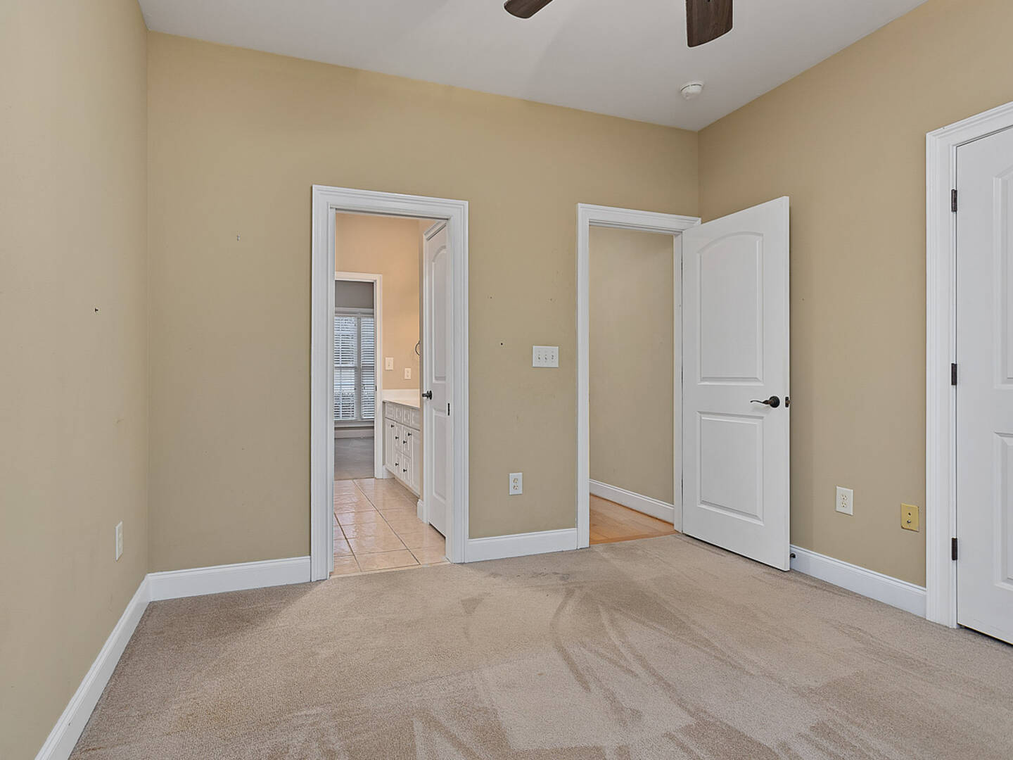 201 Horseshoe Lake Drive Spartanburg, SC 29306