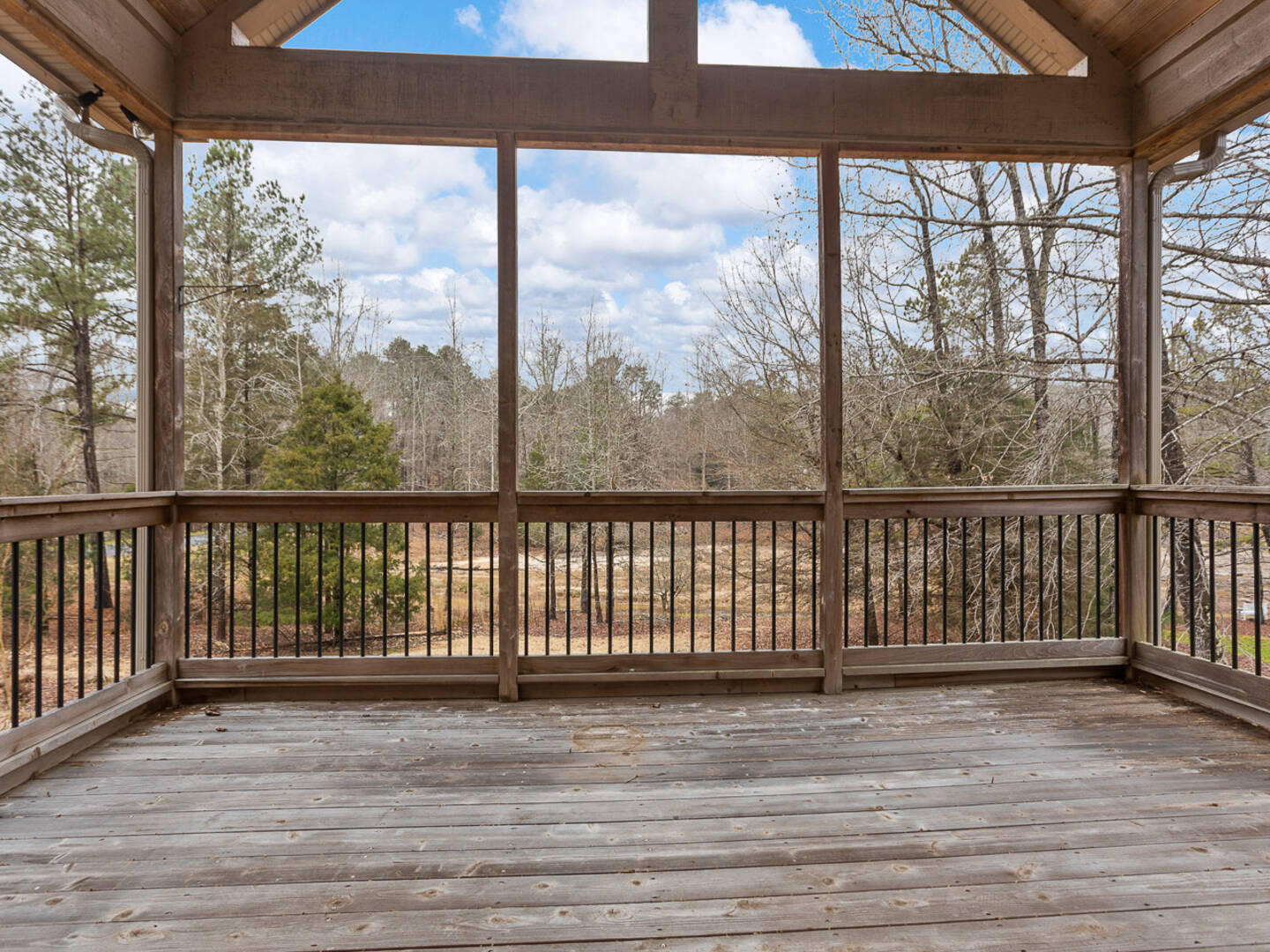 201 Horseshoe Lake Drive Spartanburg, SC 29306