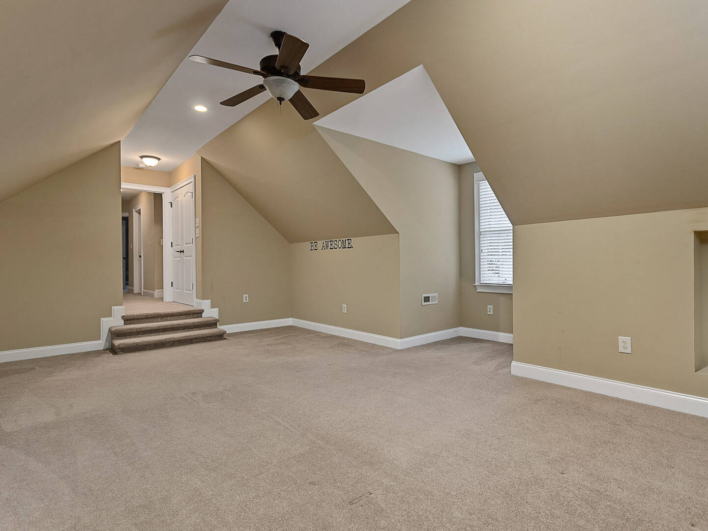 201 Horseshoe Lake Drive Spartanburg, SC 29306