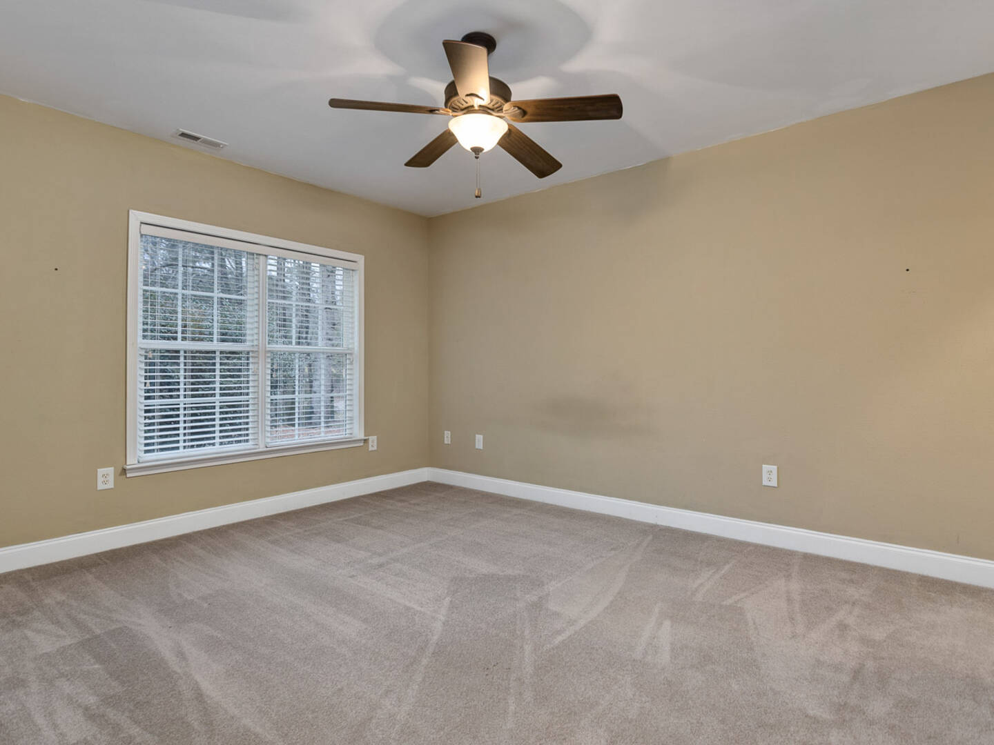 201 Horseshoe Lake Drive Spartanburg, SC 29306